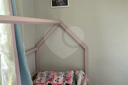 Apartamento com 2 dormitórios , sendo 1 suíte , 2 vagas , à venda no bairro Jardim , em Santo André.