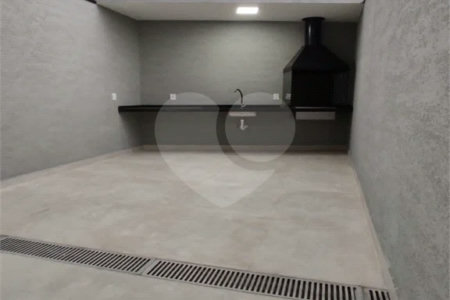 Sobrado à venda na Vila Carrão, 3 quartos (1 suíte)