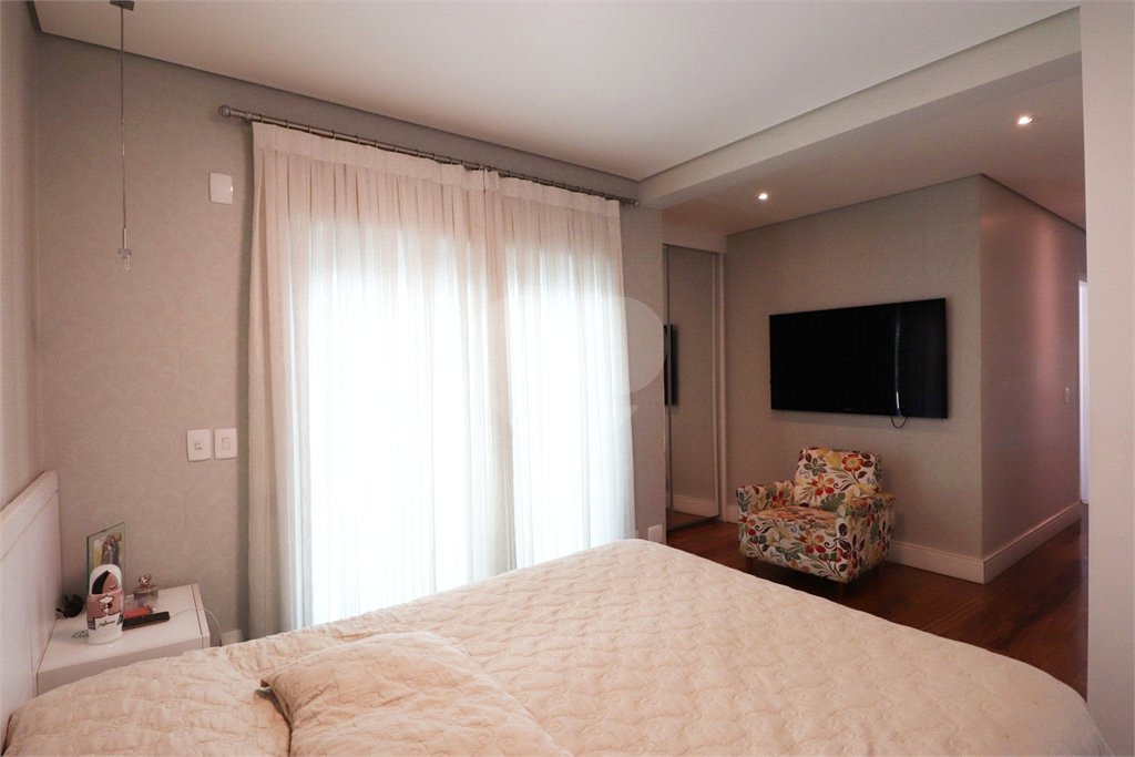 Apartamento à venda com 4 suítes em Santana, São Paulo, SP