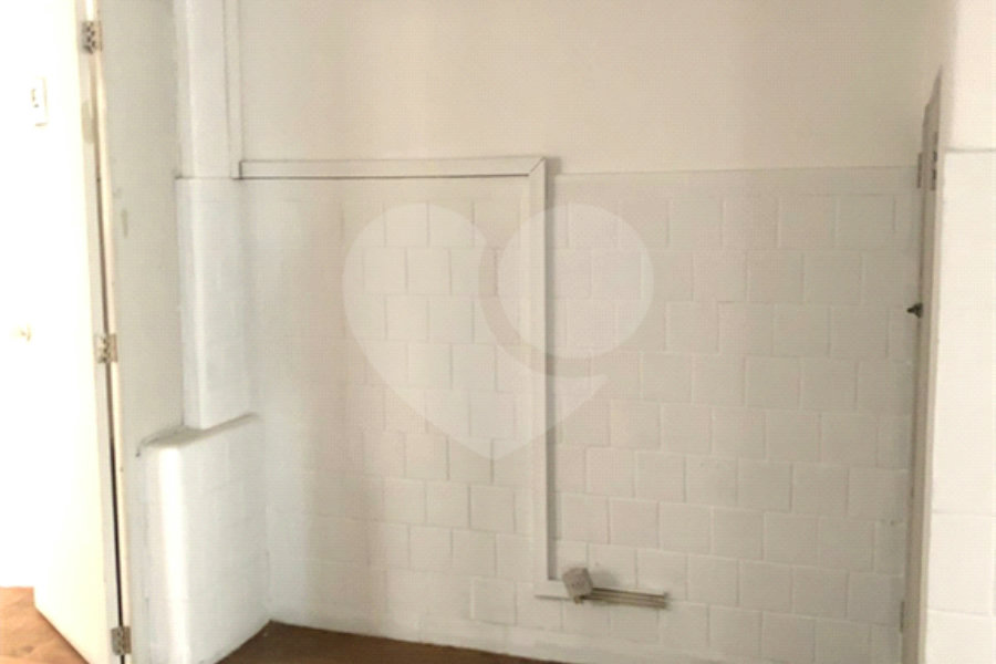 Casa à venda com 10 quartos em Santana, São Paulo, SP