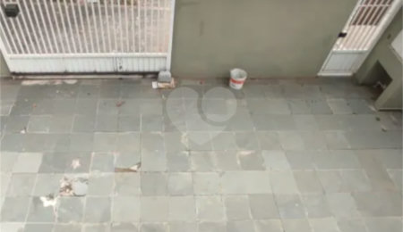 Sobrado à venda com 3 quartos, sendo 1 suíte,  em Jardim Pinheiros, São Paulo, SP