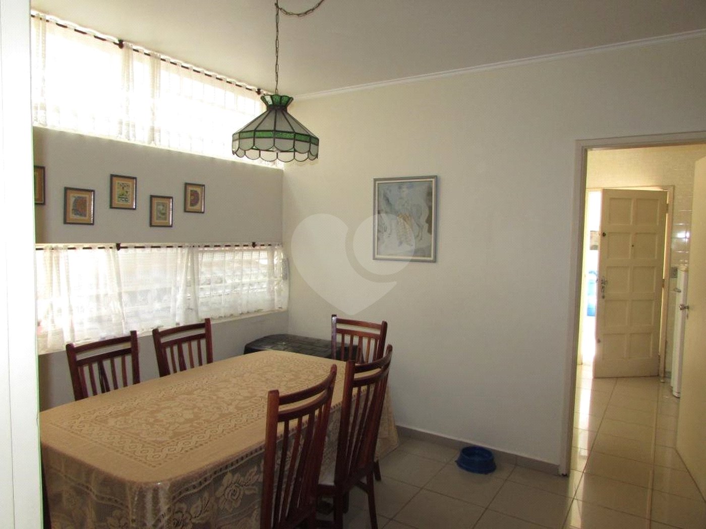 Sobrado à venda com 4 quartos, sendo 1 suíte,  em Sumaré, São Paulo, SP