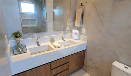 Casa à venda com 3 suítes no condomínio Villaggio Terra Nova, Atibaia - SP