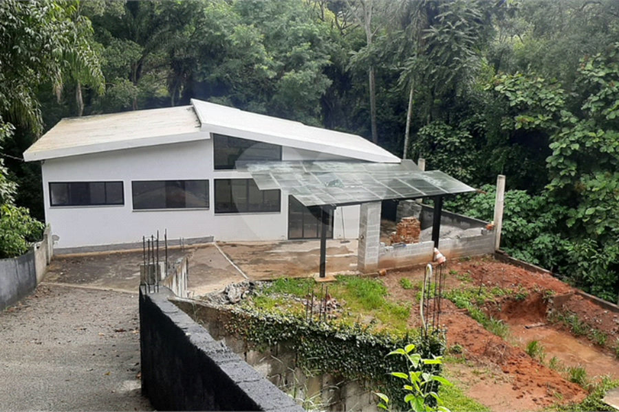 Casa à venda com 1 suíte no condomínio Associação Reserva das Hortênsias, Mairiporã - SP