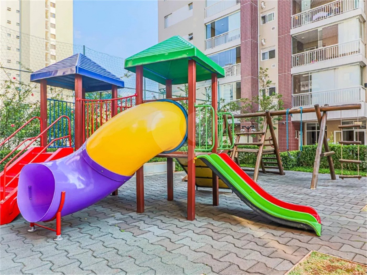 Apartamento à venda com 4 quartos, sendo 1 suíte, em Vila Polopoli, São Paulo, SP
