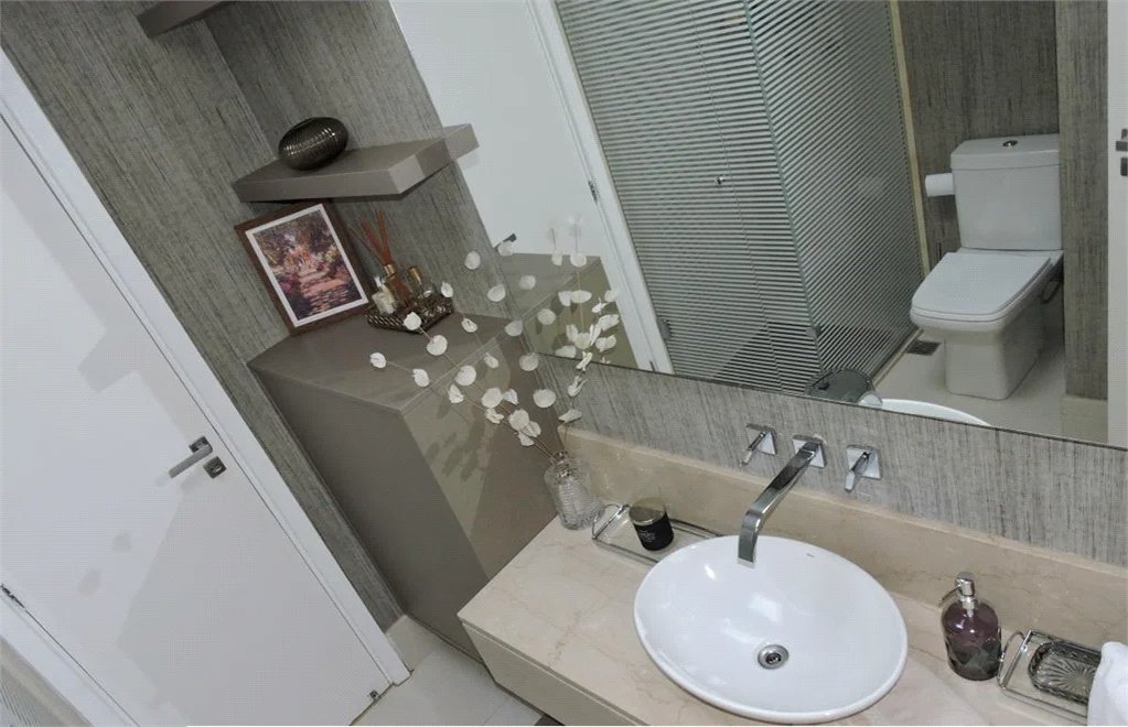 Cobertura à venda com 3 suítes em Vila Morse, São Paulo, SP