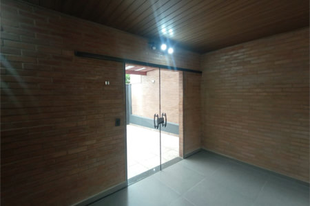 Casa à venda com 2 suítes em Portal dos Pinheiros Ii, Itapetininga, SP