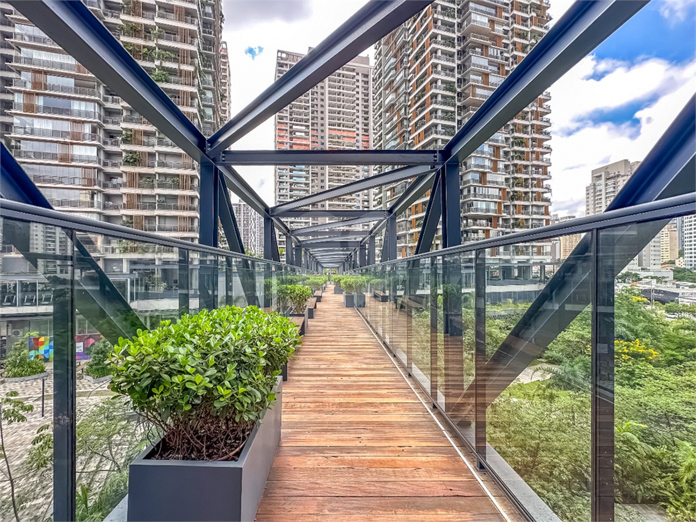 Apartamento à venda com 2 suítes em Brooklin, São Paulo, SP