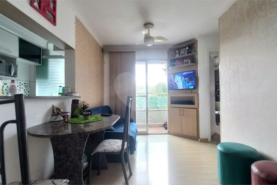 Apartamento à venda com 3 quartos, sendo 1 suíte,  em Parque Novo Mundo, São Paulo, SP