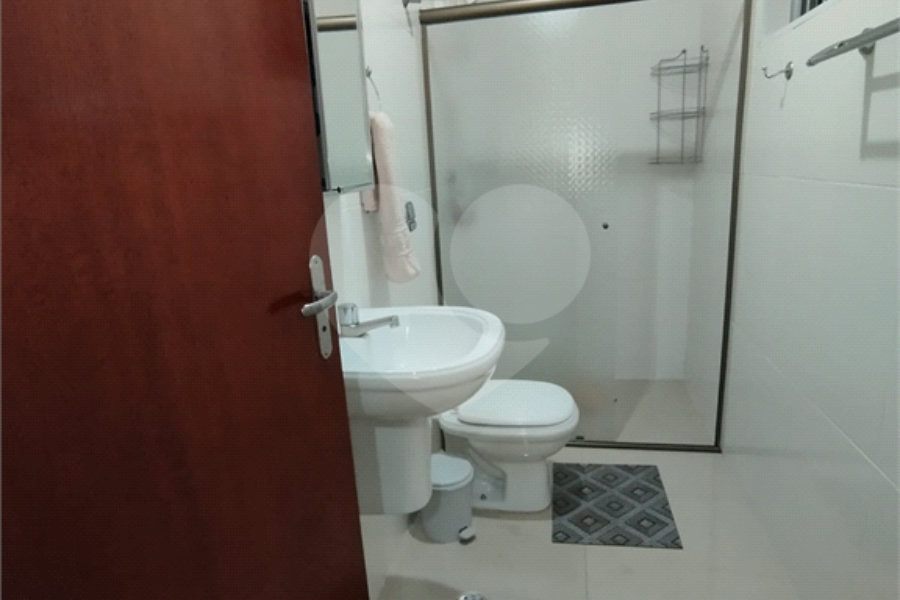 Casa à venda com 2 quartos no condomínio Casa Geminada, São Paulo - SP