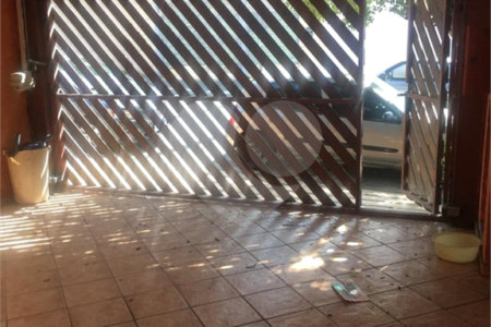 Casa à venda com 3 quartos em Vila Pirajussara, São Paulo, SP