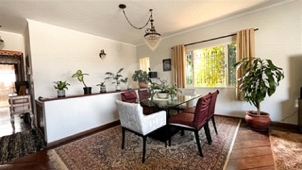 Casa Térrea à venda com 3 quartos, sendo 1 suíte, em Horto Florestal, São Paulo, SP