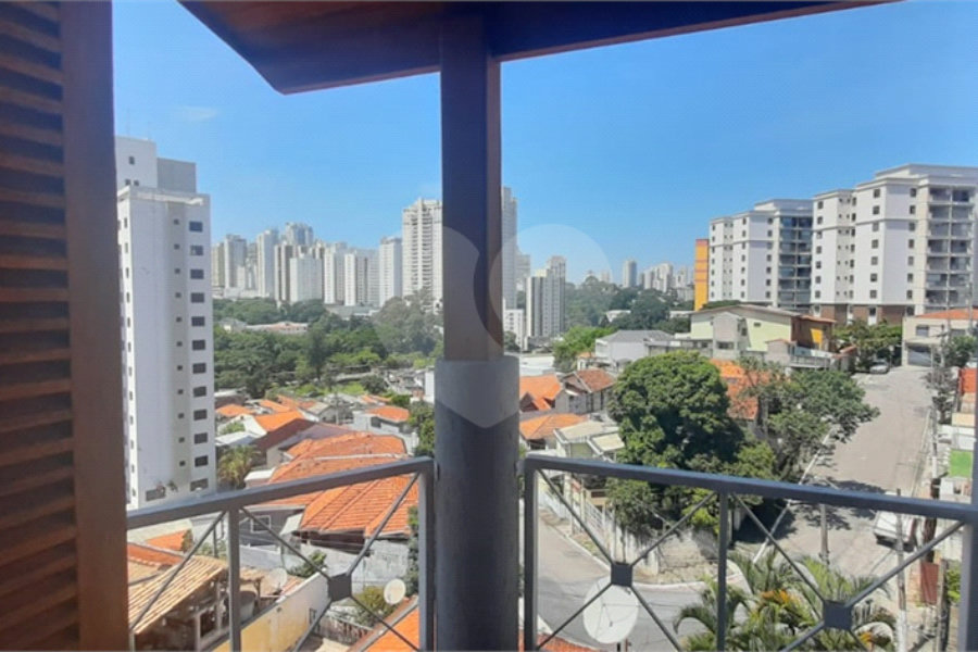 Casa à venda com 4 quartos, sendo 2 suítes,  em Jardim Paraíso, São Paulo, SP