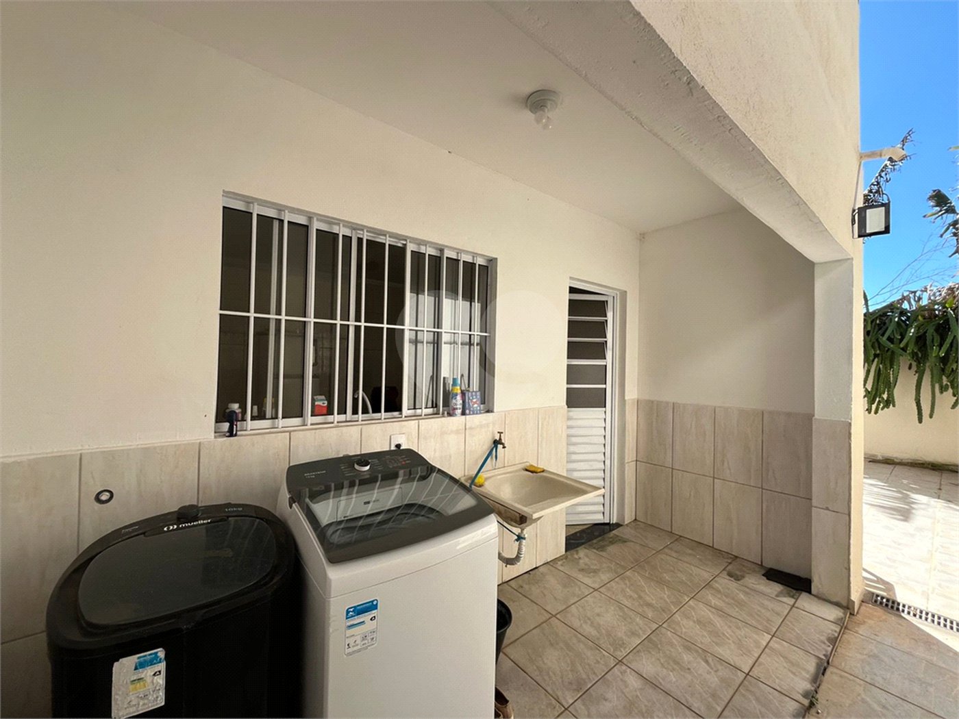 Casa à venda com 4 quartos, sendo 2 suítes, em Nova Cerejeira, Atibaia, SP