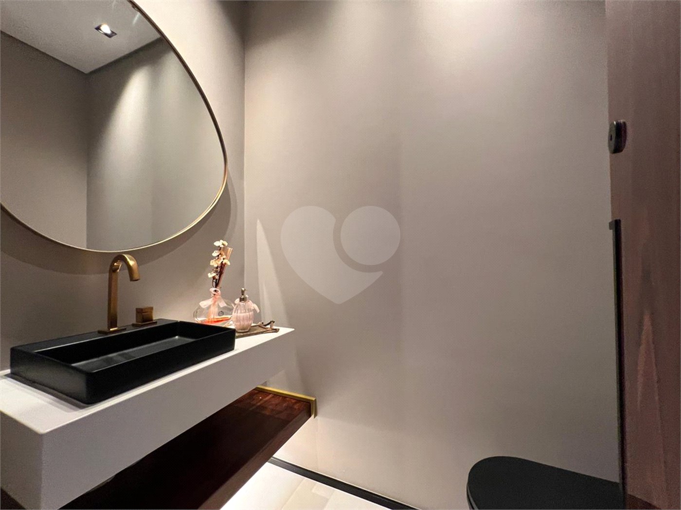 Apartamento à venda com 3 suítes em Vila Olímpia, São Paulo, SP