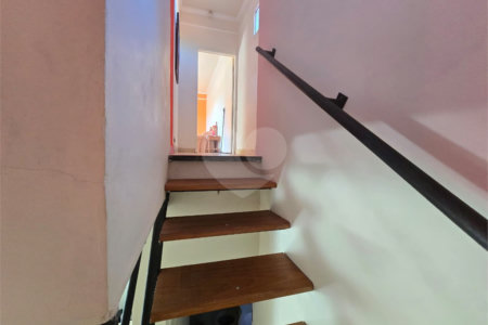 Casa à venda com 5 quartos, sendo 1 suíte,  em Vila Santana, Itapetininga, SP