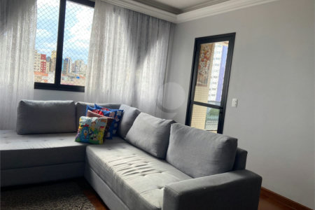 Apartamento à venda com 3 quartos, sendo 1 suíte, em Vila Paulicéia, São Paulo, SP