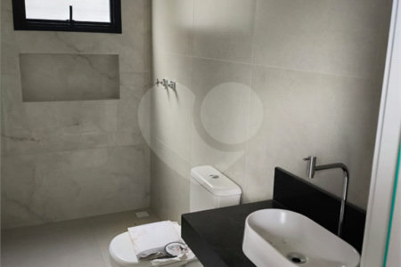 Casa Térrea à venda com 3 quartos, sendo 1 suíte, em Condomínio Residencial Reserva de Atibaia, Atibaia, SP