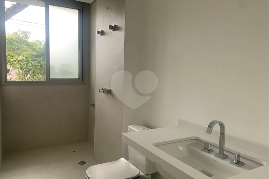 Apartamento à venda com 2 suítes em Alto de Pinheiros, São Paulo, SP