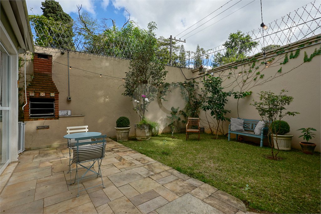 Casa à venda com 4 suítes no condomínio Giardino Di Ville, São Paulo - SP