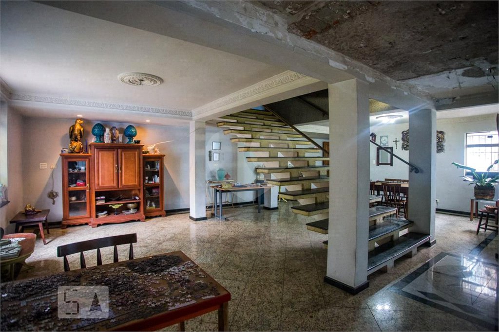Casa à venda com 7 quartos, sendo 4 suítes, em Vila Monumento, São Paulo, SP