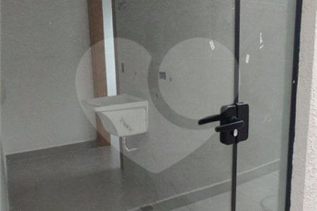 Casa Térrea à venda com 3 quartos, sendo 1 suíte,  em Nova Cerejeira, Atibaia, SP