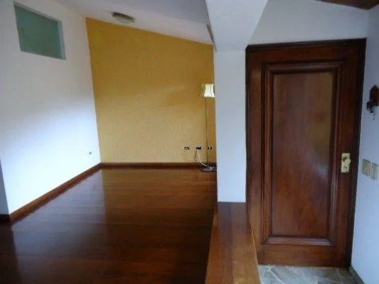 Sobrado à venda ou para alugar com 2 suítes em Paraisópolis, São Paulo, SP