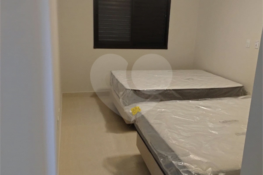 Casa à venda com 4 quartos, sendo 2 suítes, no condomínio Alpes da Cantareira, Mairiporã - SP