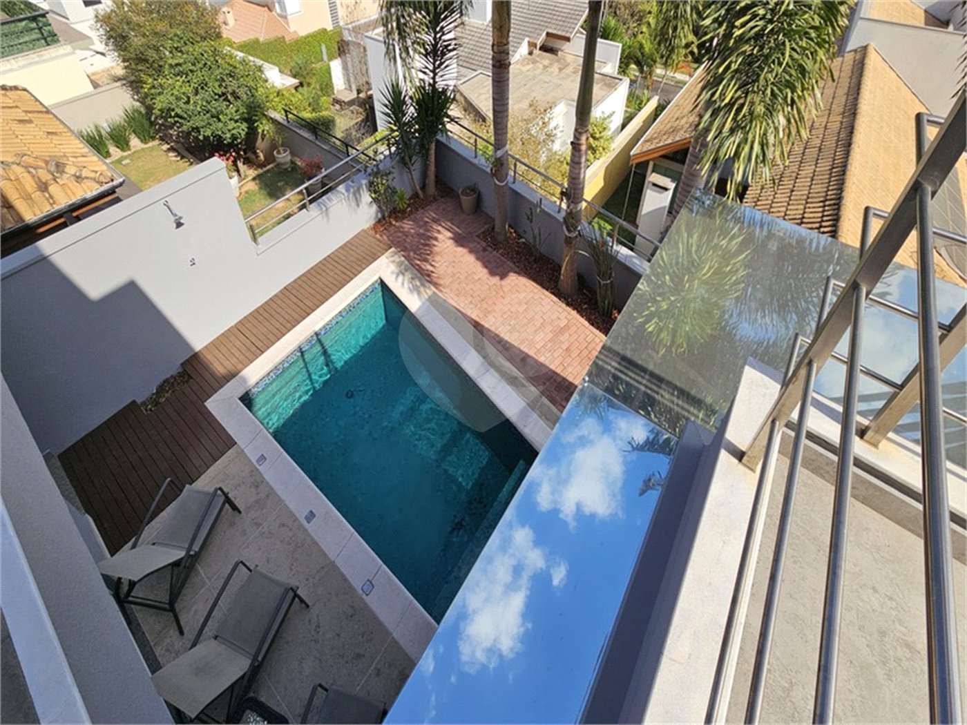 Casa à venda com 5 suítes no condomínio Jardim Vila Paradiso, Indaiatuba - SP