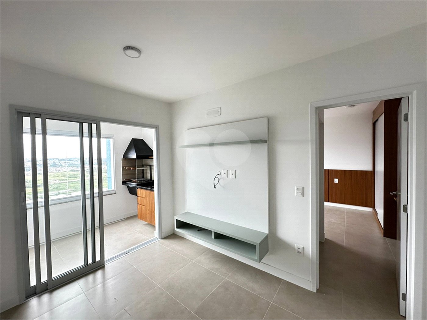 Apartamento para alugar com 1 suíte em Jardim Santa Helena, Suzano, SP