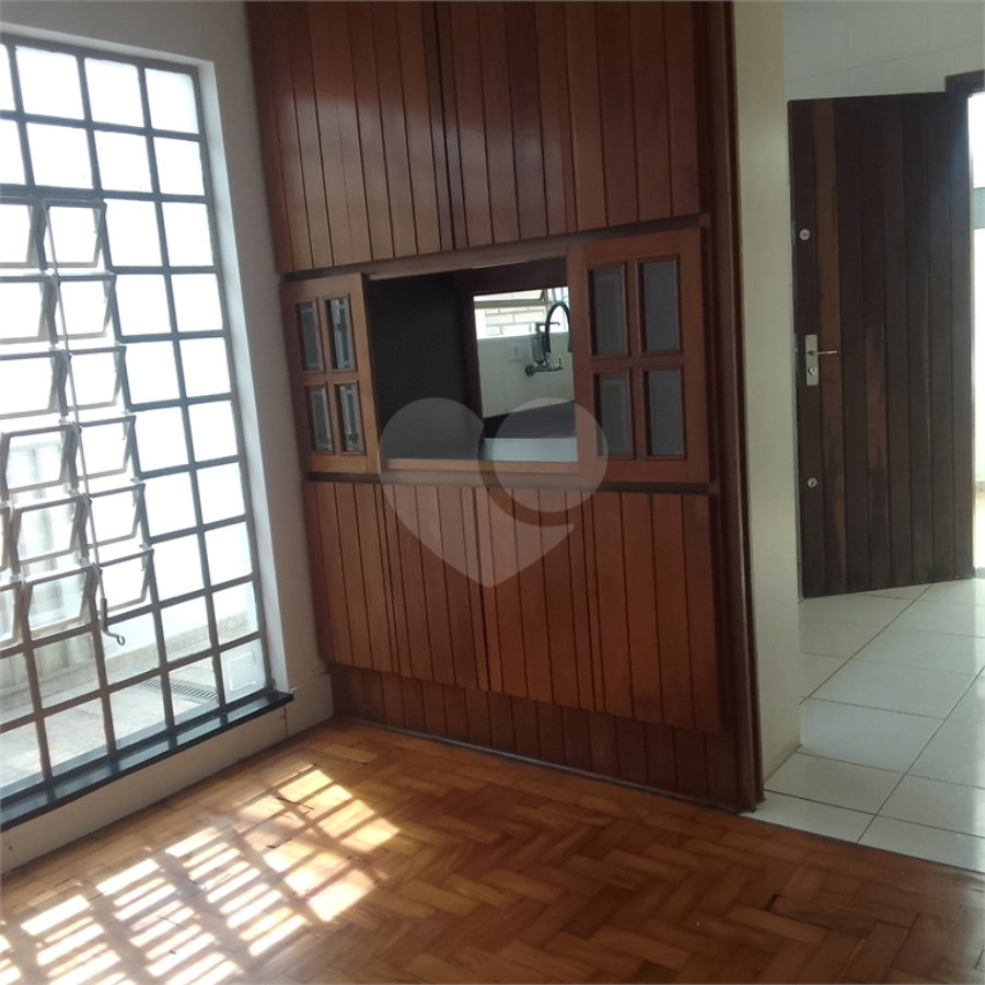 Casa à venda com 3 quartos, sendo 1 suíte, no Centro, Mogi das Cruzes, SP