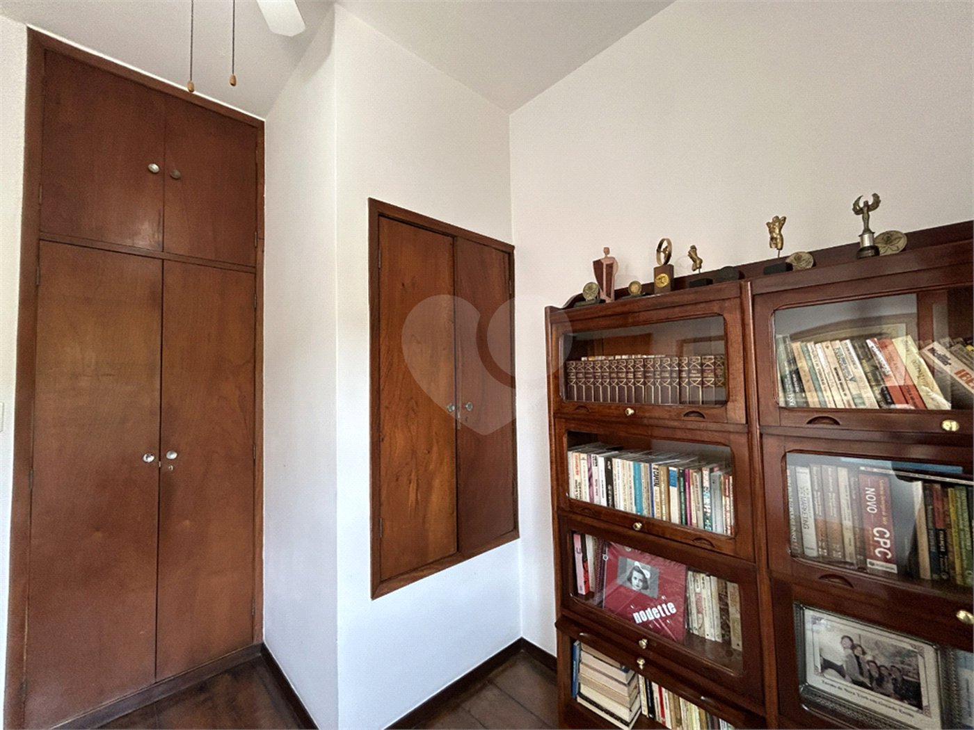 Casa de Vila à venda com 3 quartos, sendo 1 suíte, em Granja Julieta, São Paulo, SP