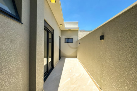 Casa à venda com 3 suítes no condomínio Jardim Residencial Dona Maria Candida, Indaiatuba - SP