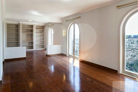 Apartamento à venda ou para alugar com 4 quartos, sendo 2 suítes, em Higienópolis, São Paulo, SP