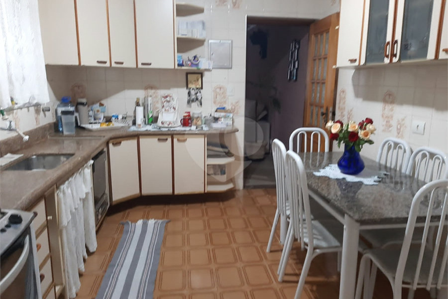 Sobrado à venda com 3 quartos em Vila Nova Mazzei, São Paulo, SP