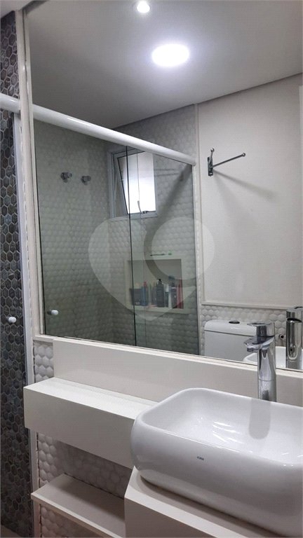 Apartamento à venda com 3 quartos, sendo 1 suíte, em Jardim Marajoara, São Paulo, SP