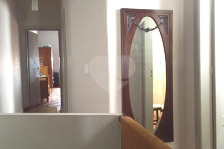 Sobrado à venda com 3 quartos, sendo 1 suíte, em Vila Deodoro, São Paulo, SP