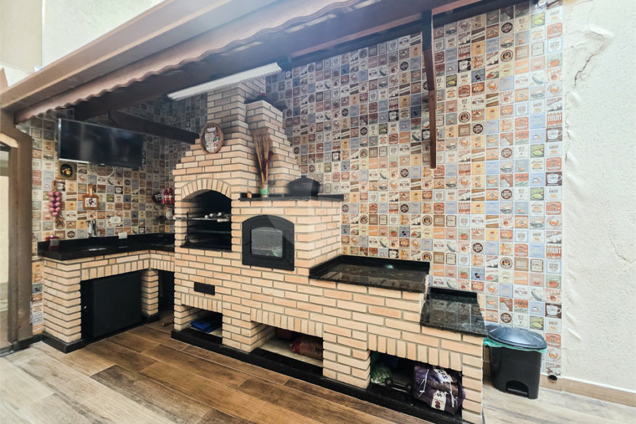 Casa à venda com 4 quartos, sendo 1 suíte, em Sapopemba, São Paulo, SP