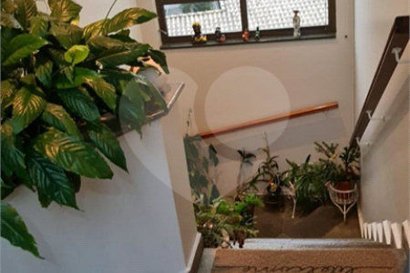 Sobrado à venda com 4 quartos, sendo 2 suítes, em Jardim Franca, São Paulo, SP