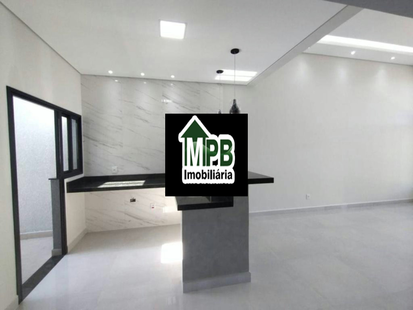 Casa à venda com 3 quartos, sendo 1 suíte, no condomínio Villagio Ipanema, Sorocaba - SP
