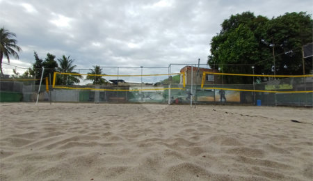 Terreno à venda em Santa Cruz, Rio de Janeiro, RJ