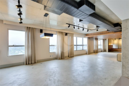 Apartamento à venda com 2 suítes em Alto da Boa Vista, São Paulo, SP