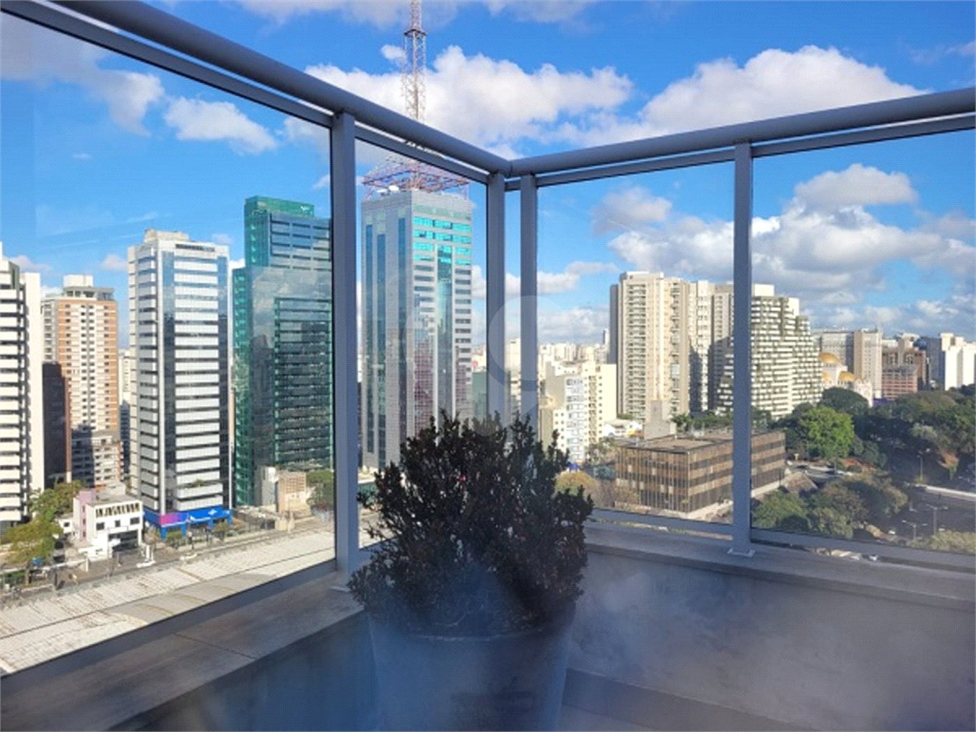 Apartamento à venda com 1 suíte em Bela Vista, São Paulo, SP