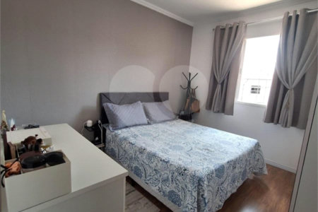 Casa à venda com 3 quartos em Jardim Trussardi, São Paulo, SP