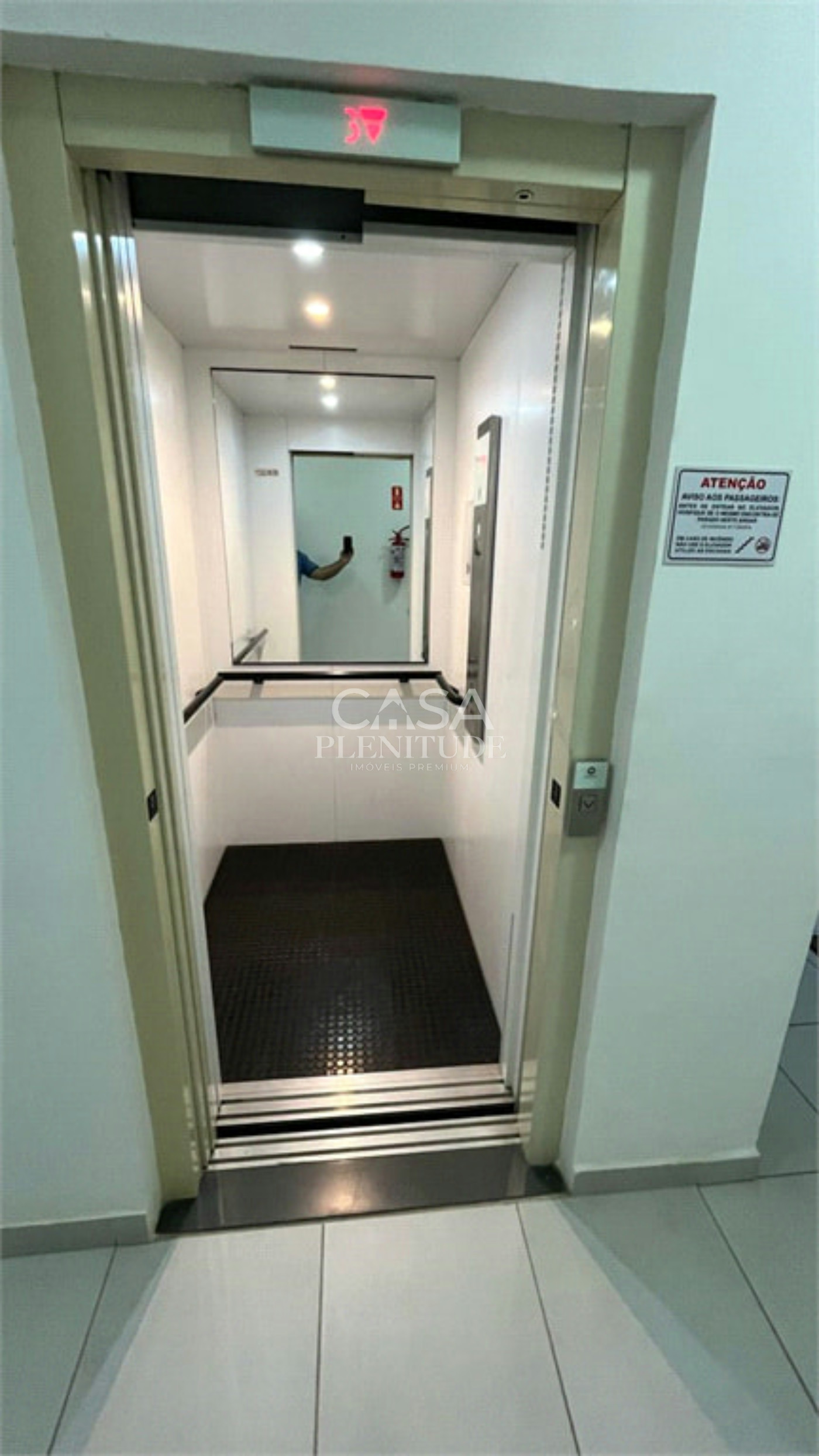 Apartamento à venda ou para alugar com 2 quartos em Caguassu, Sorocaba, SP