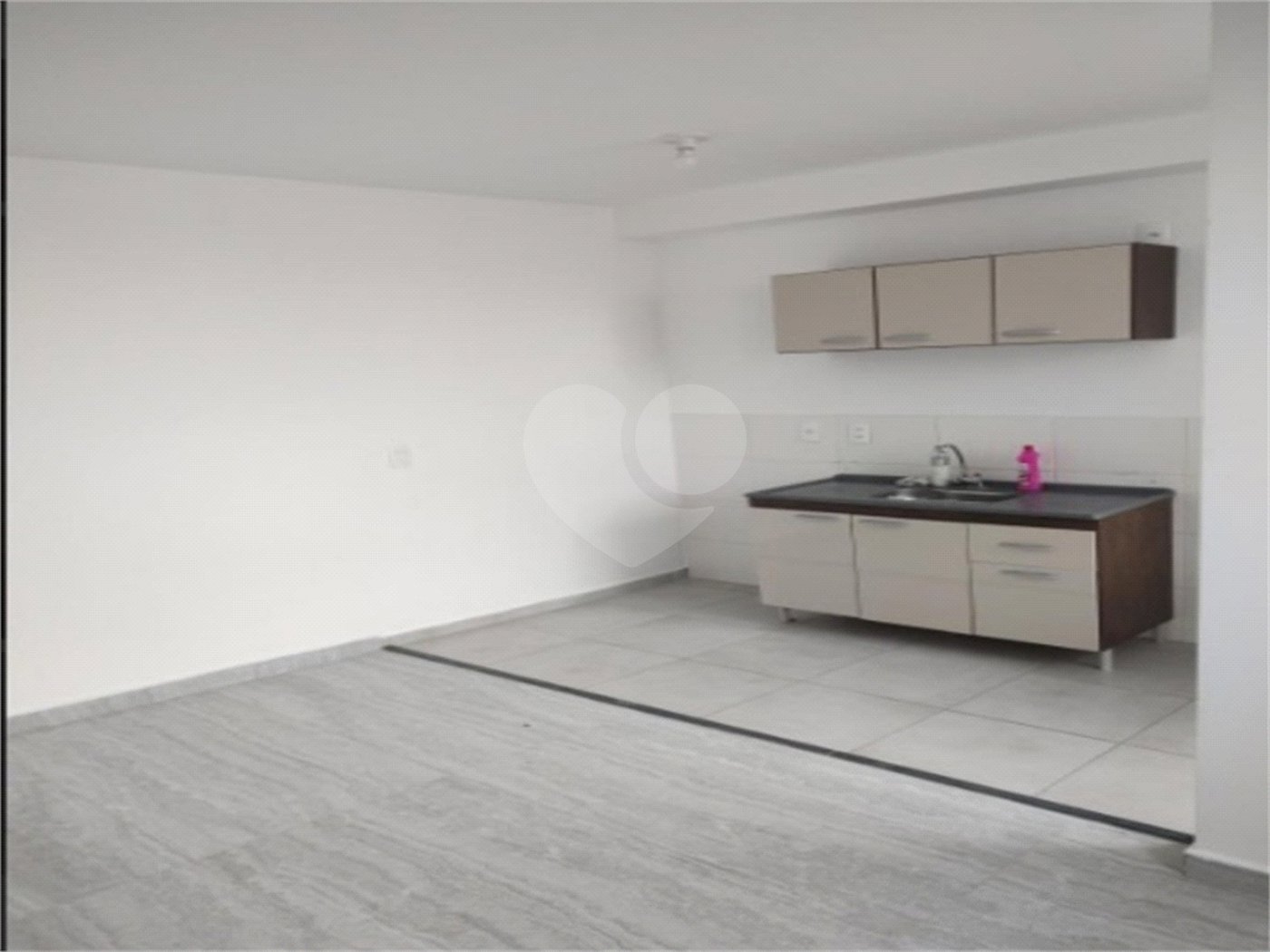 Apartamento à venda com 2 quartos em Guaiaúna, São Paulo, SP