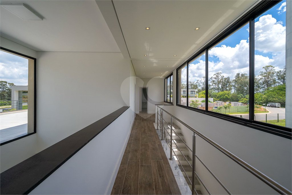 Casa à venda ou para alugar com 4 suítes no condomínio Residencial Arboretum, Vinhedo - SP