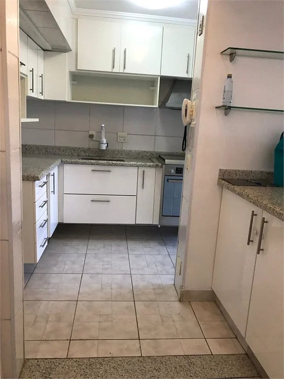 Apartamento à venda com 3 quartos em Jardim Olympia, São Paulo, SP