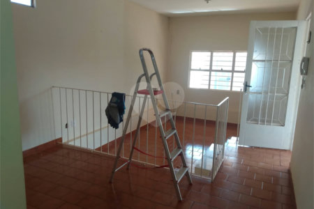 Casa à venda com 3 quartos em Vila Apolo, Itapetininga, SP