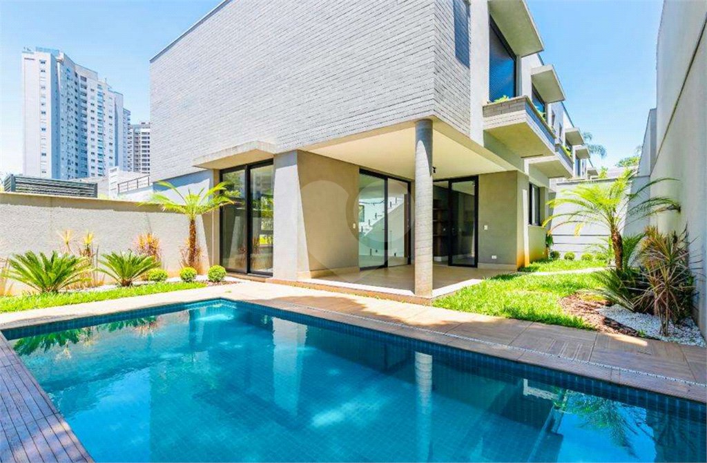 Casa à venda com 3 suítes no condomínio Boulevard Ibirapuera, São Paulo - SP
